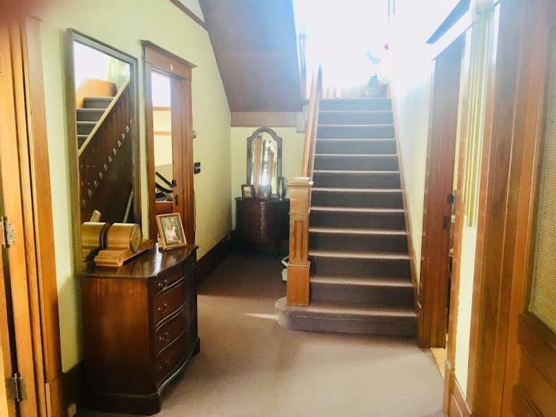 Le Petit Chateau Montebello B&B Eksteriør bilde